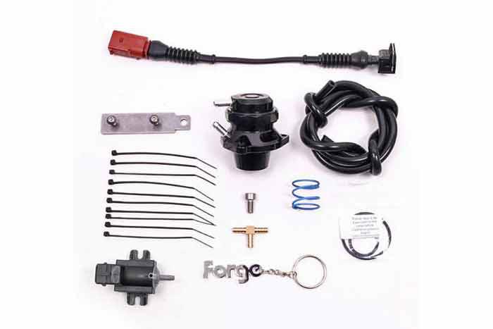 FMDVMK7A-BLACK, Forge Motorsport vacuum operated Blow off valve kit for 2 LTR MK7 Golf, Audi S/RS, S3  (8V chassis)